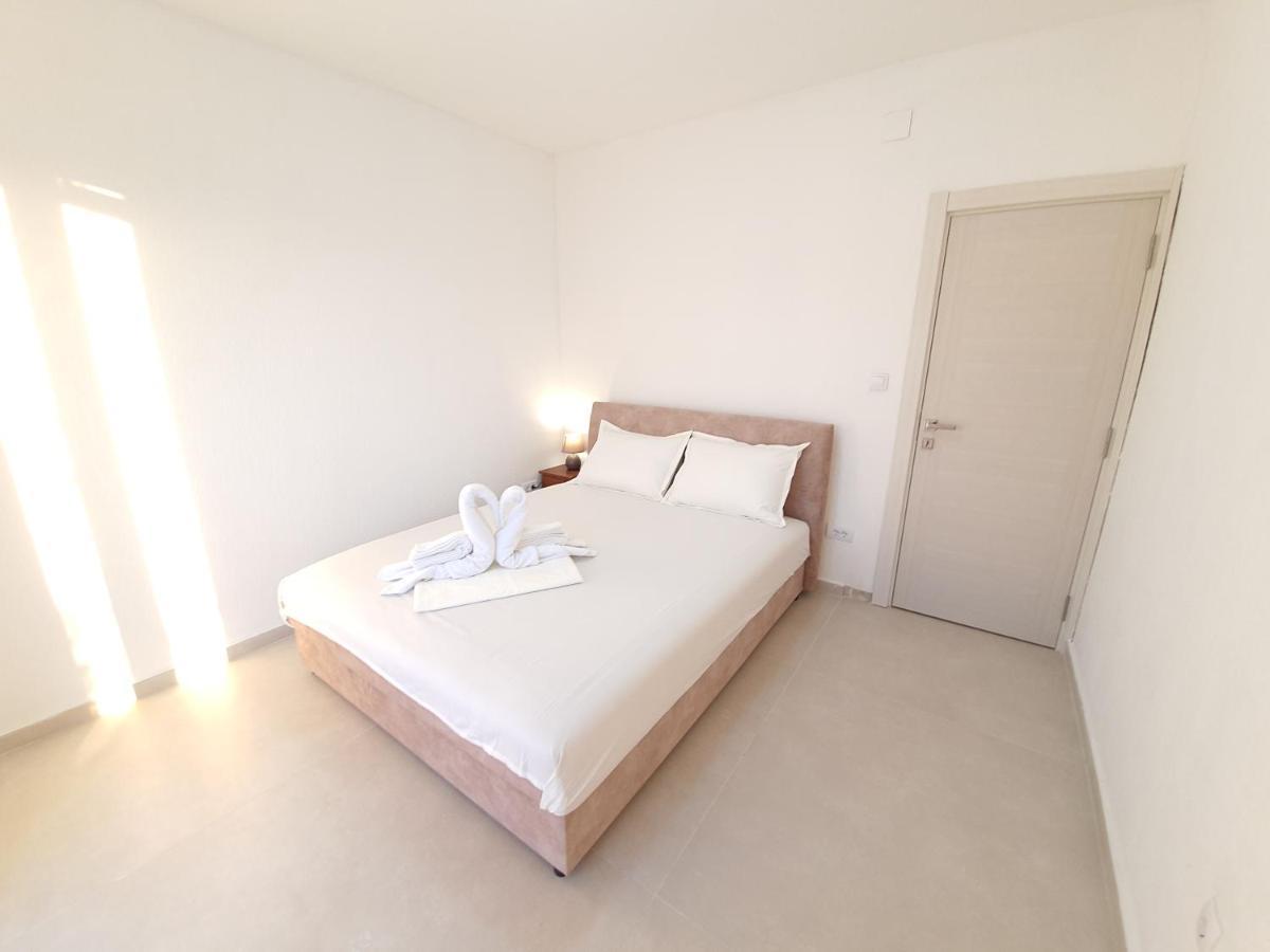 Talija Apartments Krimovica Budva Kültér fotó